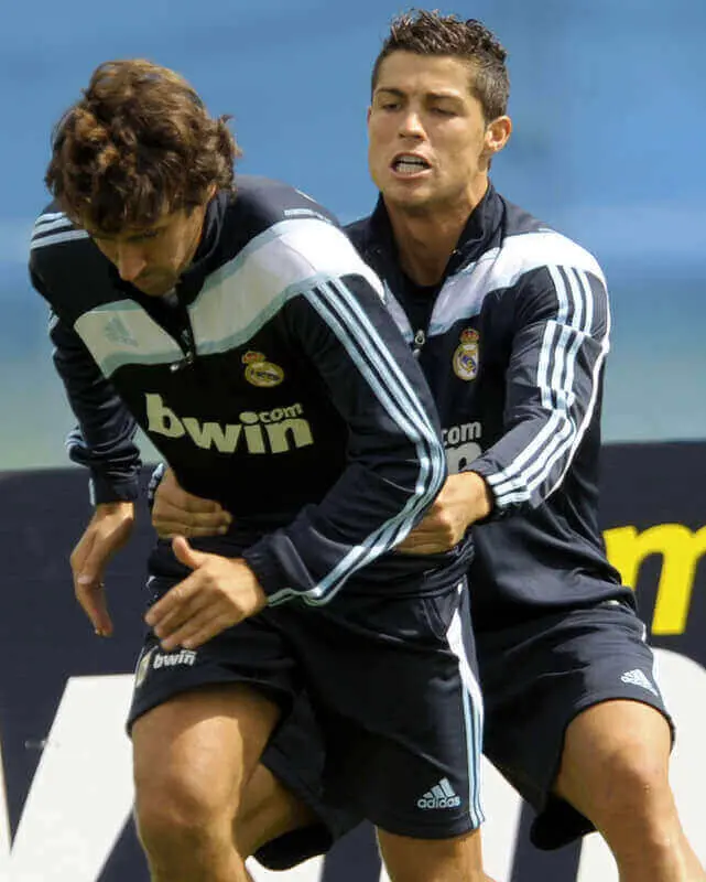 Cristiano-Ronaldo gay rihanna paris hilton homosexual